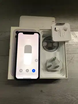 Dijual Iphone 11 Purple 128GB Mulus Lengkap Terdaftar