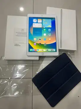 iPad Gen 5 32gb ibox pa/a Mulus Like New