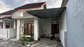 Dijual rumah siap huni