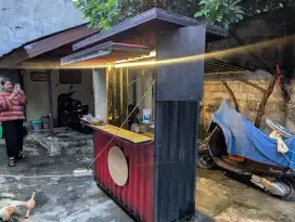 Booth Kontainer Bekas Crab Krispi