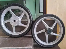 Velg Enkei Yamaha Nouvo Original