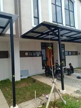 Kanopi baja ringan