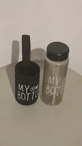 Dijual murah Thumbler BPA Hitam 500 ml.