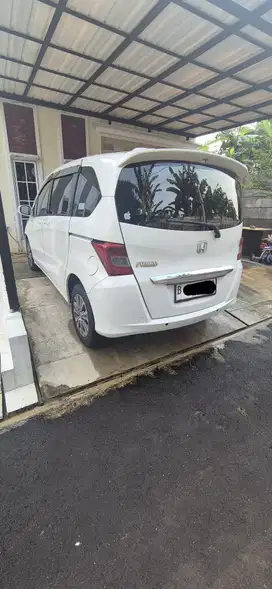 Honda Freed SD 2013 Bensin