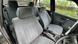 BMW 318i 1990 Bensin