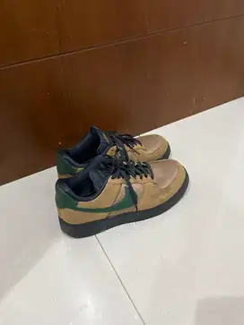 Nike Air Low Beef broccoli size 9.5