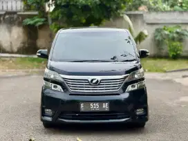 Toyota Vellfire 2.4 At 2010 Hitam