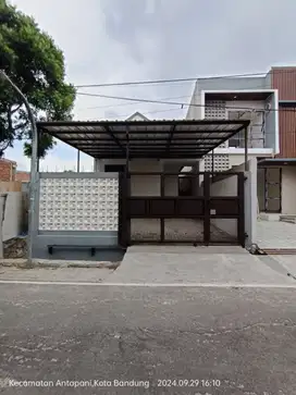 Dijual Rumah Modern Minimalis Siap Huni Lokasi Strategis di Antapani.