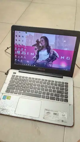 Laptop Gaming Asus X455LF i3 NVIDIA Geforce 930m RAM 10 gb second