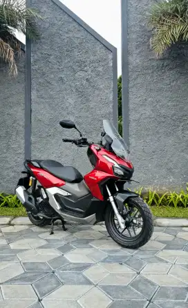 ODO 4rb‼️HONDA ADV 160 CBS METTALIC RED