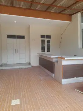 ‼️SIAP HUNI ‼️RUMAH KUTISARI INDAH TERAWAT BAGUS 2 LANTAI