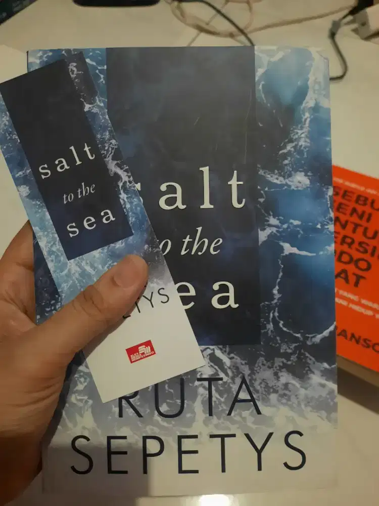 Novel Salt To The Sea (Historical Novels)