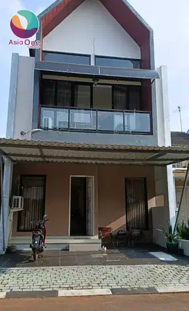 Rumah siap huni di kota wisata cibubur