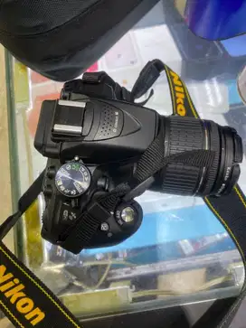 Nikon D5300 Af-P DX NikkOR 18-55mm f/3.5-5.6G VR