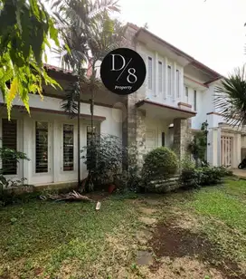 Rumah di Cipete. LT.465/LB.350. 4BR. 3Bath. Harga 16M.