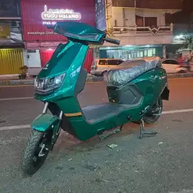 PROMO SPESIAL SEPEDA LISTRIK VARILUX SR TERBARU
