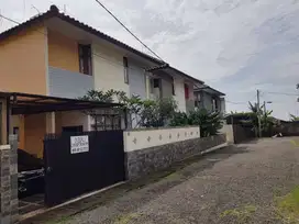 Disewakan Rumah Di Jalan Cipaku Indah II Kav. 33 Bandung