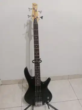 Gitar Bass Ibanez GSR180