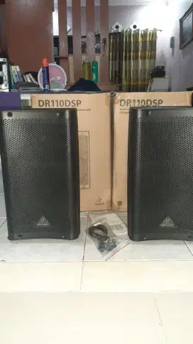 Speaker Behringer DR110DSP