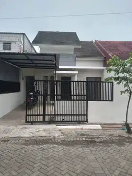 RUMAH BARU MURAH BELAK KA PUS WISNUWARDHANA ( SAWOJAJAR 1 ) TA MALANG