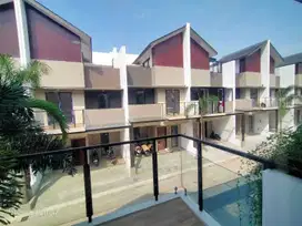 TOWNHOUSE 2.5 LANTAI DEKAT BINTARO