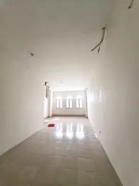 Ruko Alicante dijual cepat Di Gading Serpong 3 Lantai
