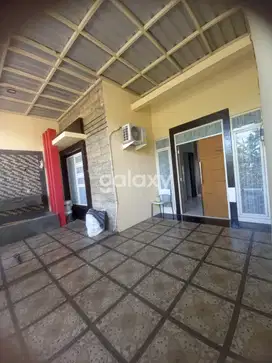 RUMAH FULL RENOV TERAWAT TAMAN PONDOK JATI