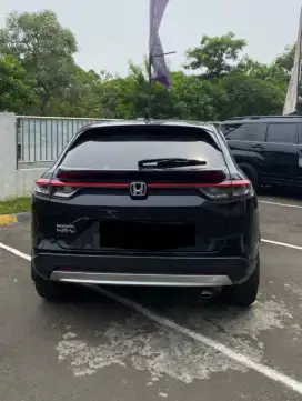 Dijual Honda HRV 1.5 SE CVT Hitam 2022
