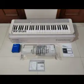 Casio CTS1 CTS 1 White Portable Keyboard 61 Key / Korg Roland Yamaha