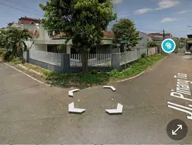 Tanah Hook Bunga Bunga Suhat Bonus Rumah Tua