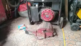 Ragum jadul body besar