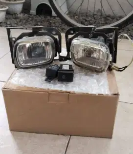 Lampu Sorot Mobil