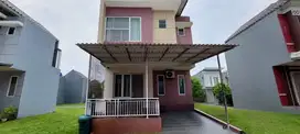 Rumah 2 Lantai Malibu Village Gading Serpong BSD City Tangerang Banten
