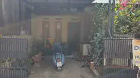 Di Jual Rumah Simple Di Komplek Ciwastra