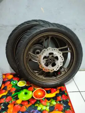 Velg+ban copotan Vario 125 new