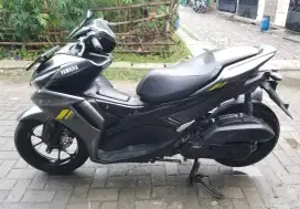 Di jual aerox non ABS 2021