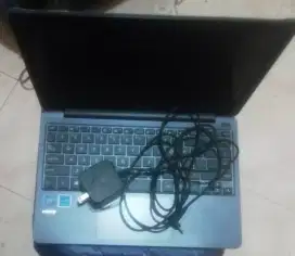 Laptop ASUS RAM 4GB