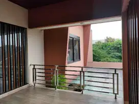 Rumah Leuwisari dijual cepat lux komplek Kota  Tengah Kota Bandung
