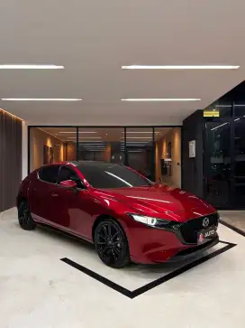 Mazda 3 Hatchback Skyactive HB At 2024 Merah Km7rb B1080JFZ