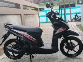 Honda beat FI esp 2015 stater halus mulus terawat