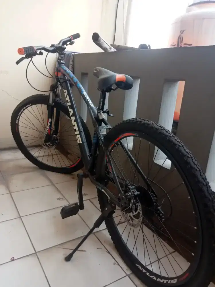 Sepeda gunung mountain bike