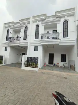 Rumah dalam Cluster Jagakarsa Jakarta Selatan