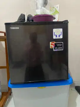 Kulkas Mini Toshiba