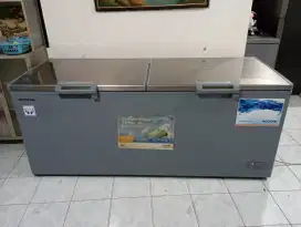Frezer bok modena 750 ltr