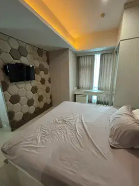 La Riz 3 Bedroom Apartment Private Lift 99m2 Connected To Pakuwon Mall