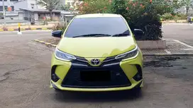Toyota Yaris 1.5 GR Sport CVT AT Facelift Kuning 2022 Like New Record