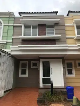 Rumah 2 Lantai Amarilo Village Gading Serpong BSD City Tangerang