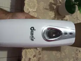 Dispenser pengharum ruangan otomatis