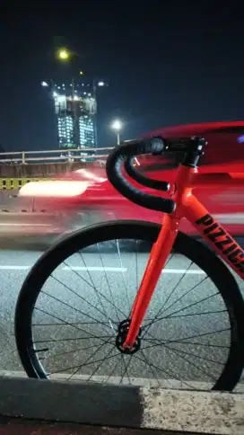 Fixie PIZZ T1 ukuran L 55 + sepatu adidas samba modif cleat ukuran 44