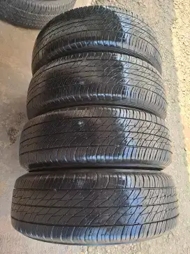 Ban 215/65/16 Dunlop Grandtrek ST20 (4pc)